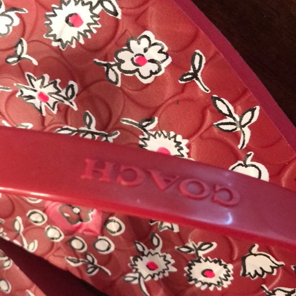 Coach Flip Flops - Picture 2 of 3
